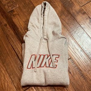 Grey Nike Sweatshirt/Hoodie